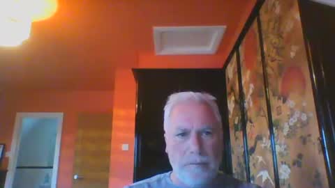 Snapshot of scoti55 chatting on October 31, 3:15 pm scoti55 online show from October 31, 3:15 pm