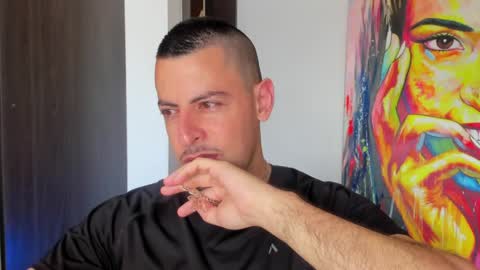 Ricardo online show from April 12, 1:12 pm