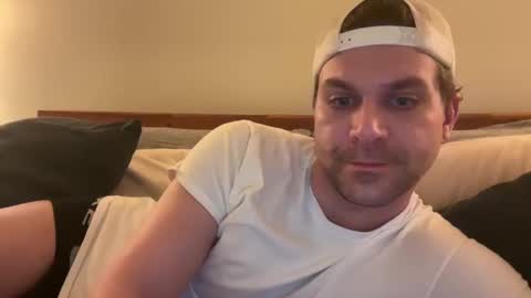 Snapshot of scottybeam chatting on December 20, 11:10 am Scotty online show from December 20, 11:10 am