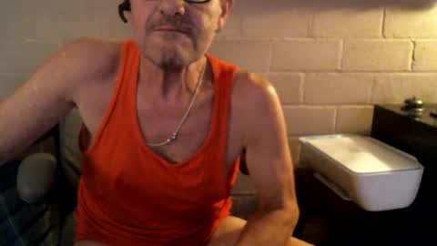 eating pussy  sucking dick online show from September 14, 12:29 pm