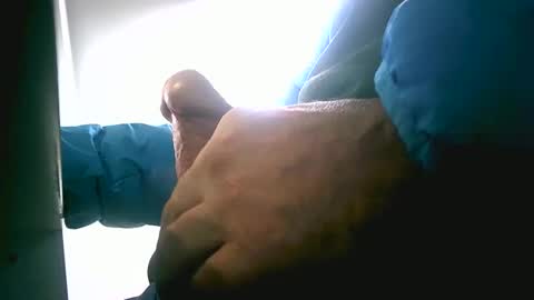 Snapshot of seasideman73 chatting on January 9, 12:52 pm seasideman73 online show from January 9, 12:52 pm