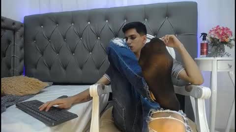 sebalexis7 online show from November 7, 3:21 am