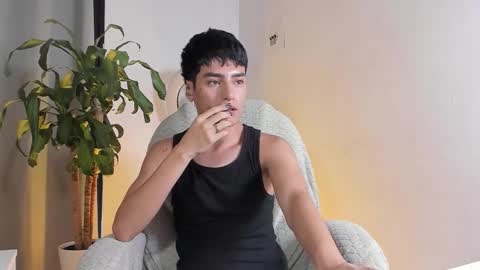 sebastian online show from December 16, 2:35 pm