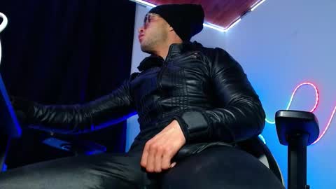 Sebastian online show from January 6, 9:57 am