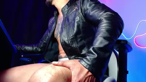 Sebastian online show from March 28, 2:12 am