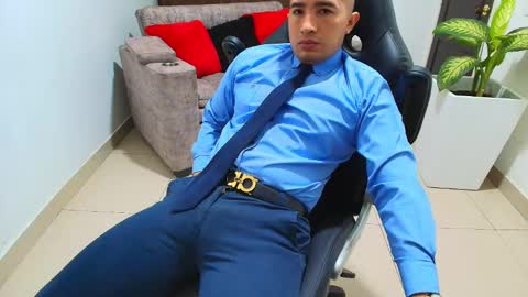 Snapshot of sebastian_oconnor77 chatting on March 1, 12:12 pm juan sebastian online show from March 1, 12:12 pm