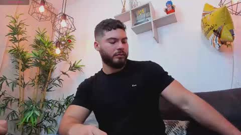 Instagram jeanpaulfit  online show from April 13, 12:11 am