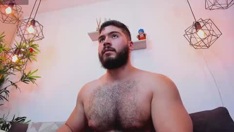 Instagram jeanpaulfit  online show from April 21, 1:42 am