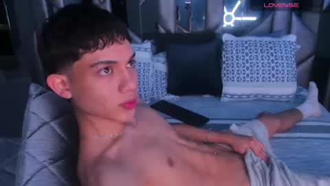 Sebastian online show from June 30, 8:43 pm