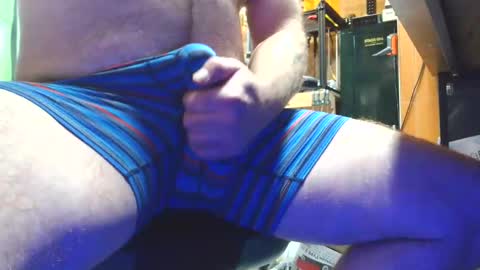 selfpound online show from November 17, 8:56 pm