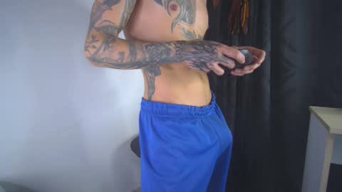 sem_alas online show from January 9, 5:45 am