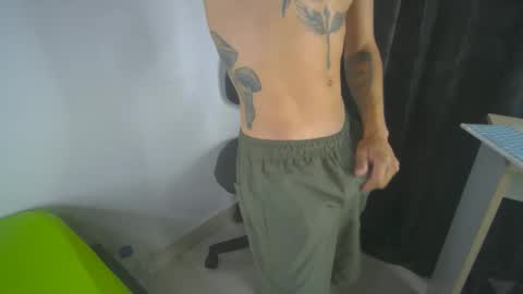 sem_alas online show from March 3, 10:40 pm