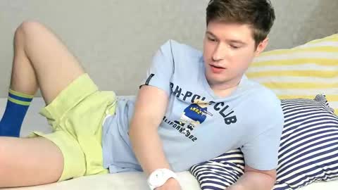 Snapshot of semyonone chatting on September 21, 6:30 pm Semyon online show from September 21, 6:30 pm