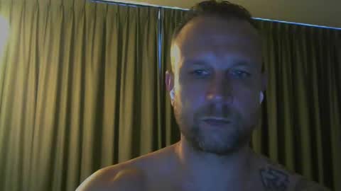 sence08 online show from February 3, 2:33 pm