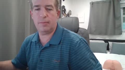 senyai40 online show from October 9, 8:14 pm