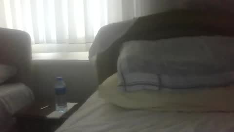 Snapshot of sero98313230 chatting on December 9, 1:15 pm sero98313230 online show from December 9, 1:15 pm