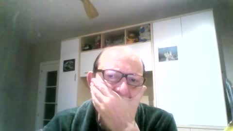 Snapshot of serrano49 chatting on January 5, 3:43 am serrano49 online show from January 5, 3:43 am