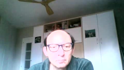 Snapshot of serrano49 chatting on December 19, 4:35 pm serrano49 online show from December 19, 4:35 pm