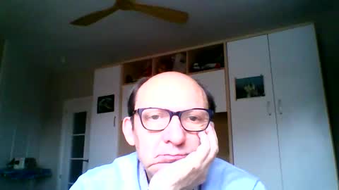 Snapshot of serrano49 chatting on December 3, 3:44 pm serrano49 online show from December 3, 3:44 pm