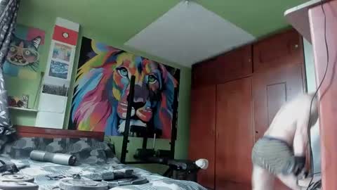 Snapshot of sexxmann77 chatting on September 15, 5:58 pm sexmann77 online show from September 15, 5:58 pm