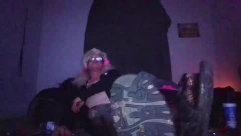 Sissy online show from November 16, 6:04 am