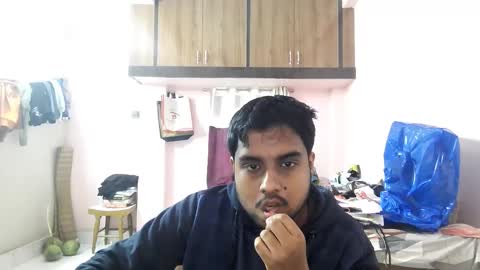 xcxcxcx online show from January 5, 6:13 am