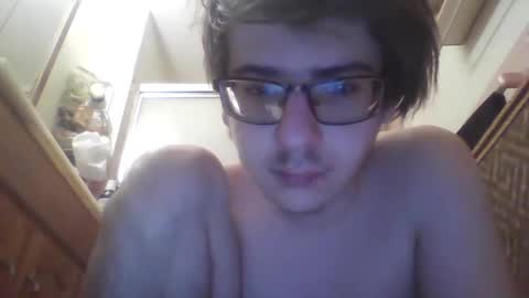 Snapshot of sexyjojo2222 chatting on March 10, 4:17 am sexyjojo2222 online show from March 10, 4:17 am
