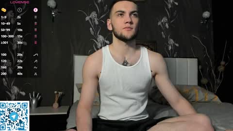 Snapshot of sexykolya chatting on December 5, 10:12 pm Kolya online show from December 5, 10:12 pm