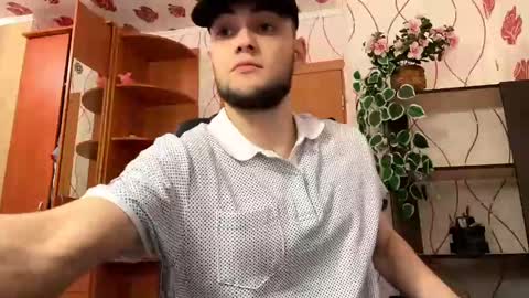 Snapshot of sexykolya chatting on December 30, 8:36 pm Kolya online show from December 30, 8:36 pm