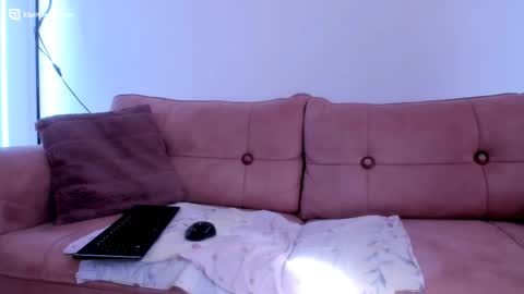 Snapshot of sexymaja77 chatting on March 9, 8:51 am David online show from March 9, 8:51 am