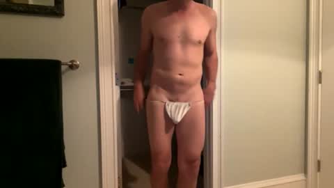 Smooth bi guy online show from March 4, 7:59 am