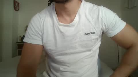 Snapshot of sexyyphilip chatting on February 9, 6:47 pm sexyyphilip online show from February 9, 6:47 pm