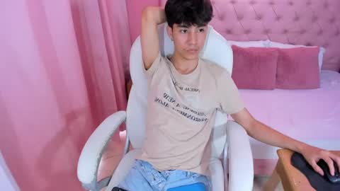 shady_stone online show from February 21, 10:15 pm