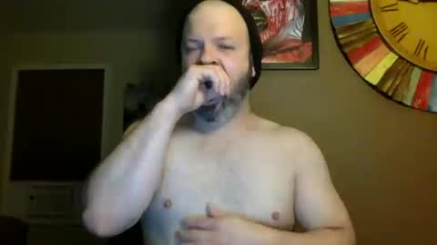 Shady online show from October 12, 2:49 am