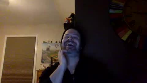 Shady online show from December 11, 2:54 am