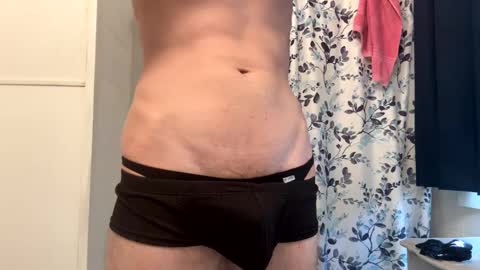 Snapshot of shaggyslim69 chatting on December 26, 7:49 pm shaggyslim69 online show from December 26, 7:49 pm