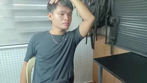 Dylan online show from April 11, 11:08 pm