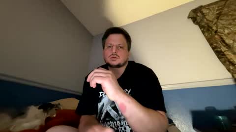 Snapshot of shankzilla chatting on September 17, 1:28 am shankzilla online show from September 17, 1:28 am