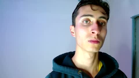 Snapshot of shaquiel_castoro chatting on September 23, 11:31 am shaquiel online show from September 23, 11:31 am