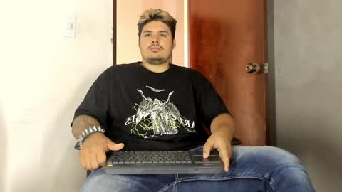 jhon deibyd online show from January 13, 1:39 pm