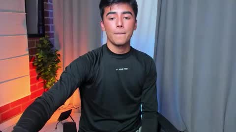 Shawn online show from February 23, 11:28 pm