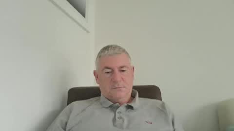 she52 online show from November 3, 8:51 am