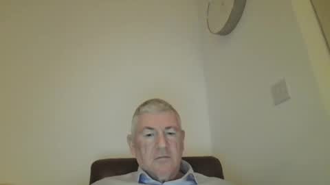 she52 online show from February 3, 5:40 pm