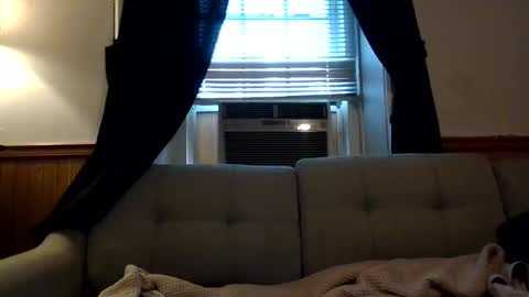 Snapshot of shifty885 chatting on September 21, 3:34 pm shifty885 online show from September 21, 3:34 pm