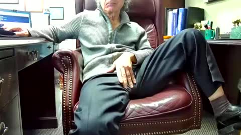 nikolas send dm for an appointment online show from January 20, 3:28 pm