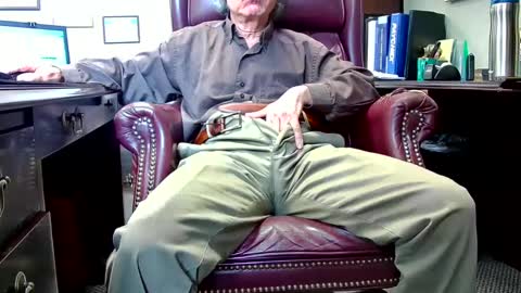 nikolas send dm for an appointment online show from February 28, 5:26 pm