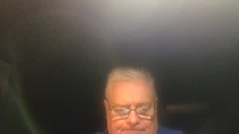 shortbeef11 online show from December 4, 2:42 am