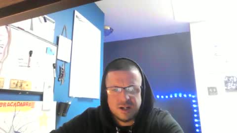 shortmel online show from May 3, 8:44 pm