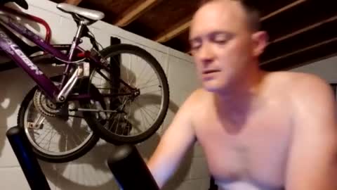 shy_guy1979 online show from July 16, 9:55 pm