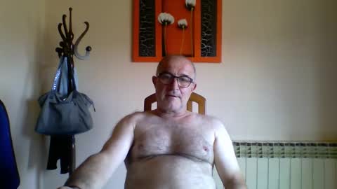 shymmy10 online show from May 23, 10:32 am